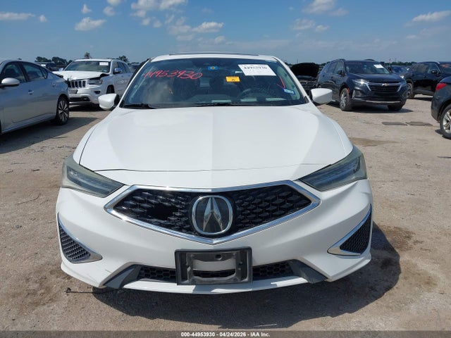 44953930 :رقم المزاد ، 19UDE2F78KA007831 vin ، 2019 Acura Ilx Premium Package/technology Package مزاد بيع