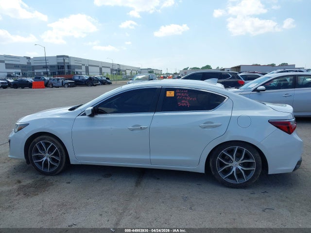 44953930 :رقم المزاد ، 19UDE2F78KA007831 vin ، 2019 Acura Ilx Premium Package/technology Package مزاد بيع