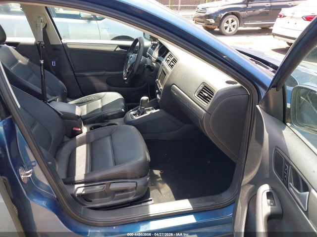 2017 Volkswagen Jetta 1.4t Se მანქანა იყიდება აუქციონზე, vin: 3VWDB7AJXHM206959, აუქციონის ნომერი: 44953956
