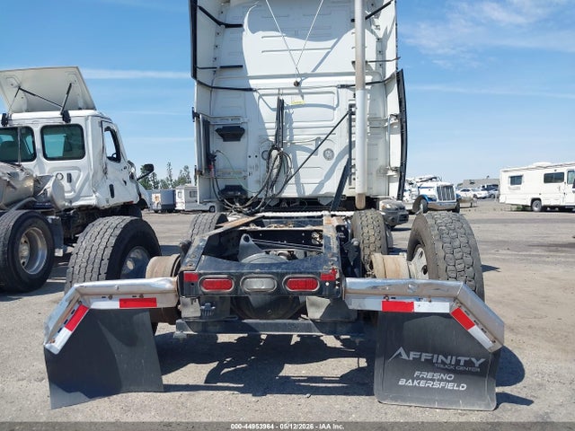 Продажа на аукционе авто 2021 Volvo Vnl, vin: 4V4NC9EH1MN281450, номер лота: 44953964