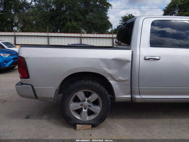 Продажа на аукционе авто 2017 Ram 1500 Big Horn  4x4 5'7 Box, vin: 3C6RR7LT4HG522818, номер лота: 44954021
