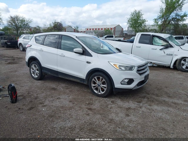 Ford ESCAPE SE 2017 1FMCU9GD6HUD06361 Image 1