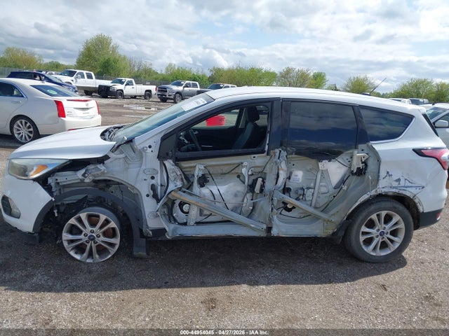 Ford ESCAPE SE 2017 1FMCU9GD6HUD06361 Image 14