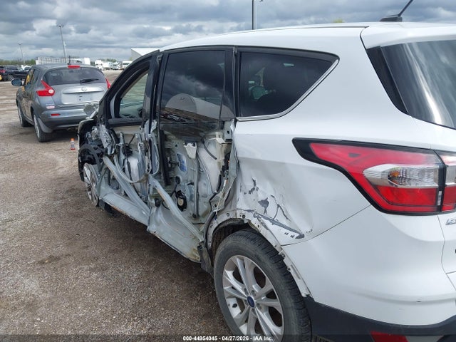 Ford ESCAPE SE 2017 1FMCU9GD6HUD06361 Image 6