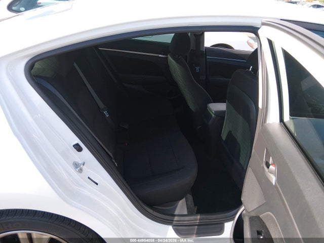 5NPD84LF6LH524391 Hyundai ELANTRA SEL
