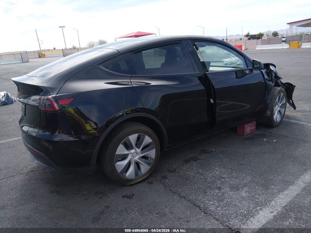 44954068 :رقم المزاد ، 7SAYGDED9PF932763 vin ، 2023 Tesla Model Y Rwd مزاد بيع