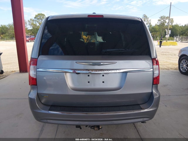 2016 Chrysler Town & Country Touring მანქანა იყიდება აუქციონზე, vin: 2C4RC1BG5GR231412, აუქციონის ნომერი: 44954073