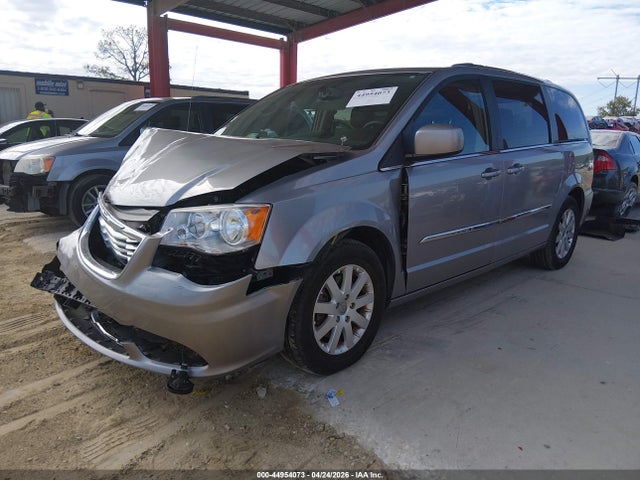 2016 Chrysler Town & Country Touring მანქანა იყიდება აუქციონზე, vin: 2C4RC1BG5GR231412, აუქციონის ნომერი: 44954073