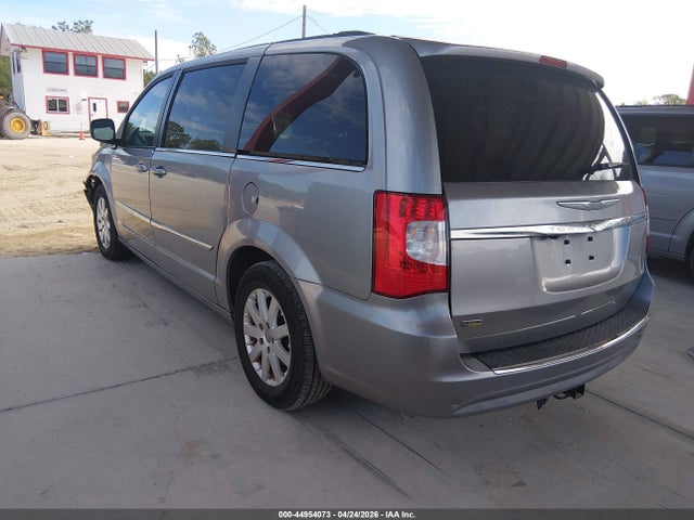 2016 Chrysler Town & Country Touring მანქანა იყიდება აუქციონზე, vin: 2C4RC1BG5GR231412, აუქციონის ნომერი: 44954073