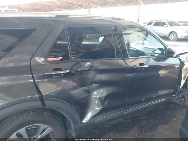Продажа на аукционе авто 2020 Ford Explorer Platinum, vin: 1FM5K8HC3LGA03608, номер лота: 44954074