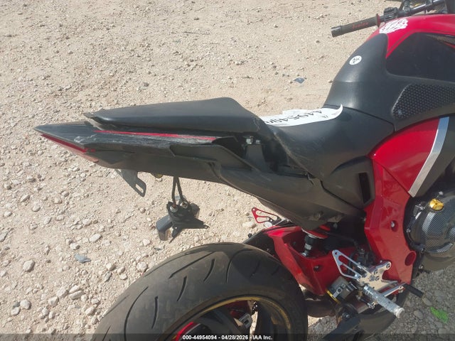 Продажа на аукционе авто 2015 Honda Cb1000 R, vin: ZDCSC6014FF220140, номер лота: 44954094