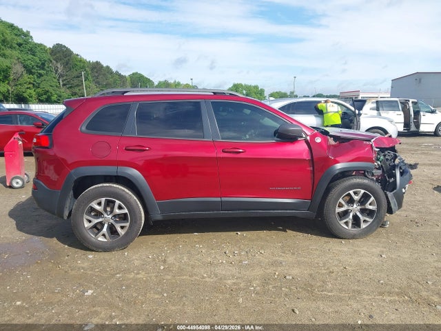 44954098 :رقم المزاد ، 1C4PJMBB2HW527841 vin ، 2017 Jeep Cherokee Trailhawk 4x4 مزاد بيع