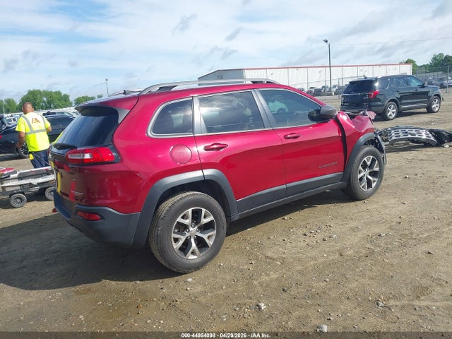 44954098 :رقم المزاد ، 1C4PJMBB2HW527841 vin ، 2017 Jeep Cherokee Trailhawk 4x4 مزاد بيع