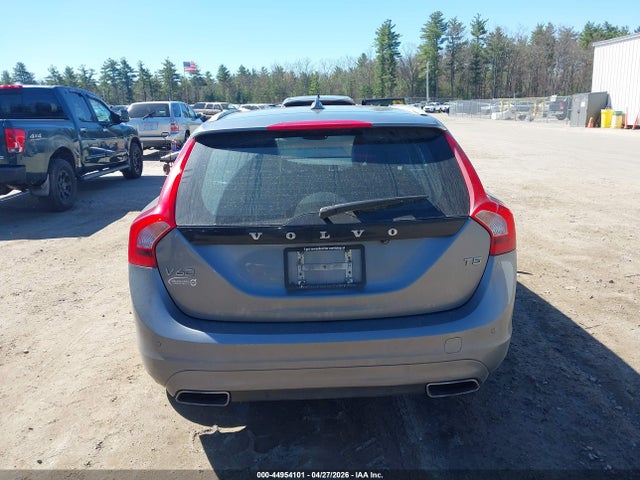Продаж на аукціоні авто 2017 Volvo V60 T5 Premier, vin: YV140MEK9H1336569, номер лоту: 44954101