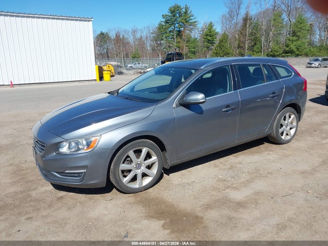 Продаж на аукціоні авто 2017 Volvo V60 T5 Premier, vin: YV140MEK9H1336569, номер лоту: 44954101