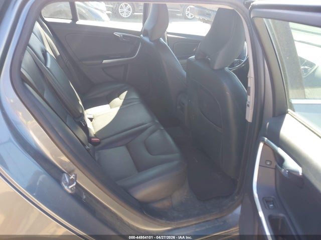 Продаж на аукціоні авто 2017 Volvo V60 T5 Premier, vin: YV140MEK9H1336569, номер лоту: 44954101