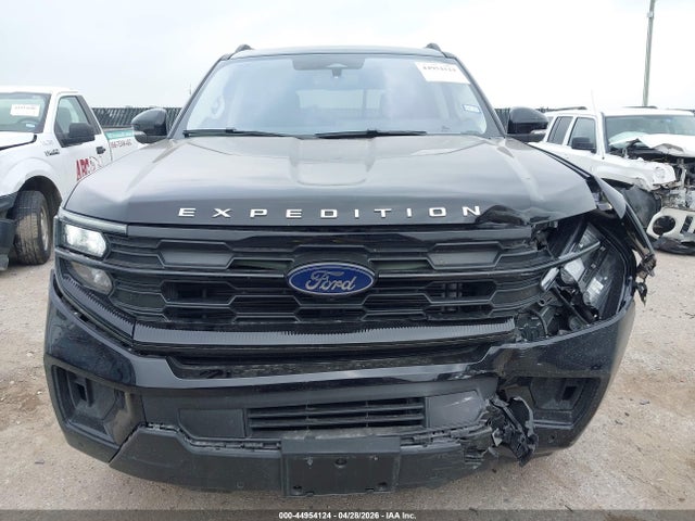 Ford Expedition Active 2025 1FMJU1H8XSEA17138 Image 12