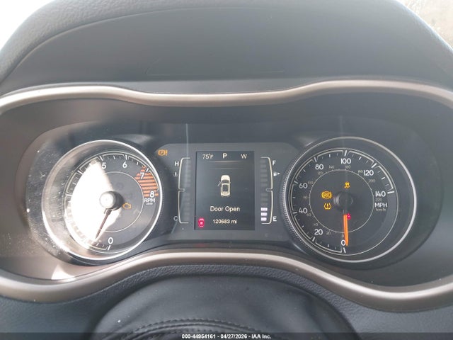 Продажа на аукционе авто 2016 Jeep Cherokee Latitude, vin: 1C4PJMCS2GW130773, номер лота: 44954161