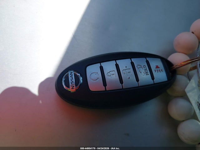 2018 Nissan Rogue Sv მანქანა იყიდება აუქციონზე, vin: 5N1AT2MT8JC851969, აუქციონის ნომერი: 44954179