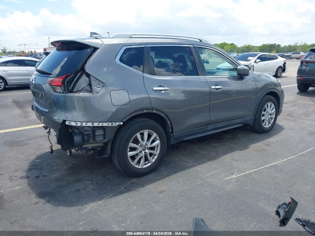 2018 Nissan Rogue Sv მანქანა იყიდება აუქციონზე, vin: 5N1AT2MT8JC851969, აუქციონის ნომერი: 44954179