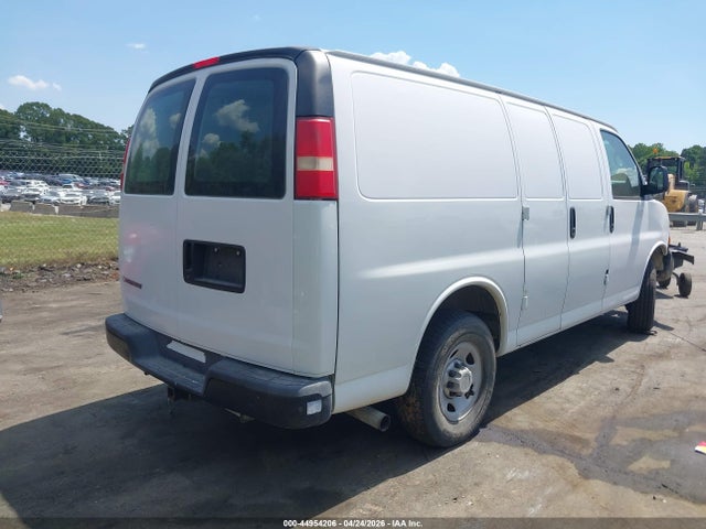 44954206 :رقم المزاد ، 1GCGG25V171122686 vin ، 2007 Chevrolet Express Work Van مزاد بيع