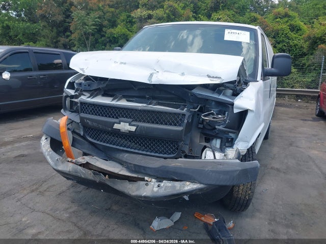 44954206 :رقم المزاد ، 1GCGG25V171122686 vin ، 2007 Chevrolet Express Work Van مزاد بيع