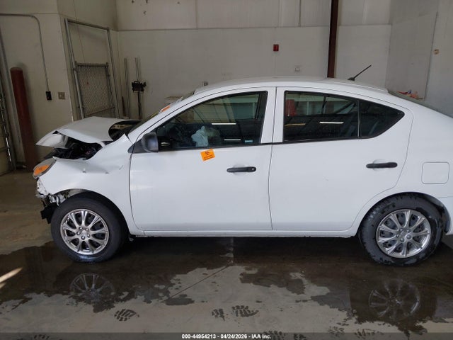 Nissan Versa 1.6 S 2015 3N1CN7AP8FL911629 Image 14