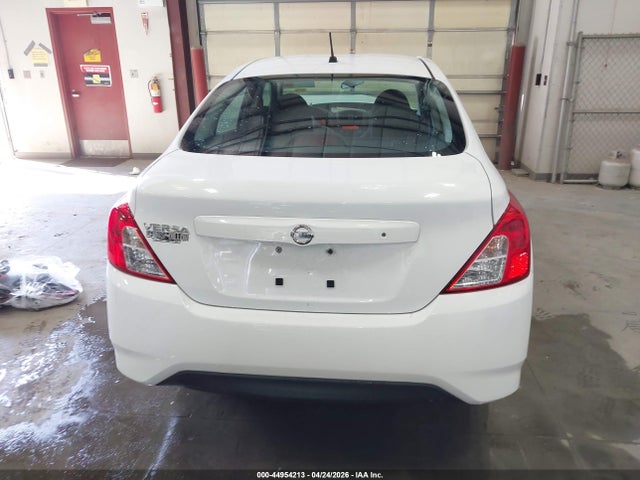 Nissan Versa 1.6 S 2015 3N1CN7AP8FL911629 Image 16
