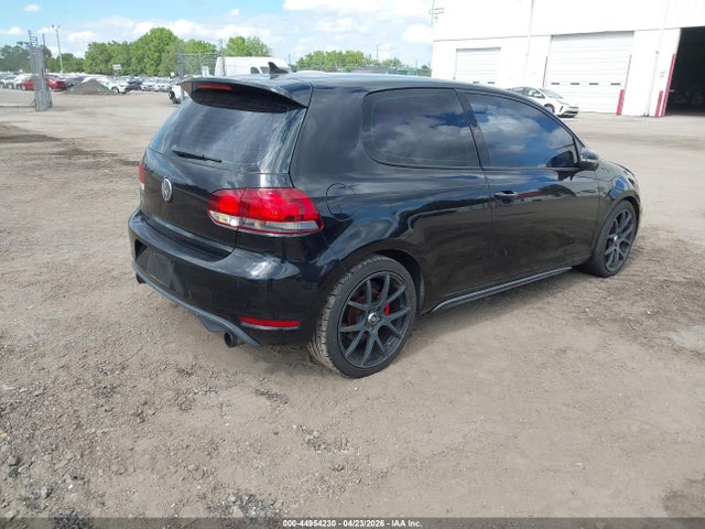 2010 Volkswagen Gti 2-door მანქანა იყიდება აუქციონზე, vin: WVWEV7AJXAW131538, აუქციონის ნომერი: 44954230