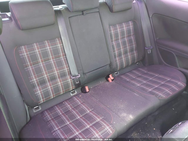 2010 Volkswagen Gti 2-door მანქანა იყიდება აუქციონზე, vin: WVWEV7AJXAW131538, აუქციონის ნომერი: 44954230