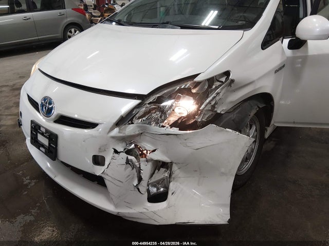 44954235 :رقم المزاد ، JTDKN3DU3A0068240 vin ، 2010 Toyota Prius Iii مزاد بيع