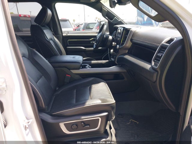 44954242 :رقم المزاد ، 1C6SRFJT9MN518831 vin ، 2021 Ram 1500 Laramie  4x4 5'7 Box مزاد بيع