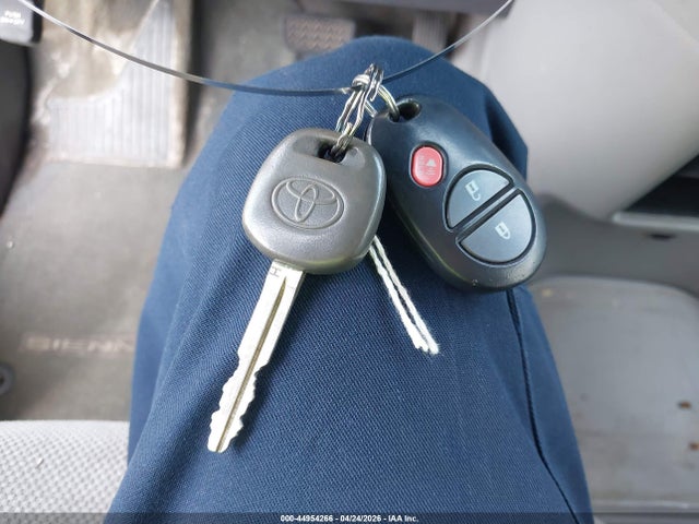 Aukcja sprzedaży 2017 Toyota Sienna L 7 Passenger, vin: 5TDZZ3DC5HS887560, numer aukcji: 44954266