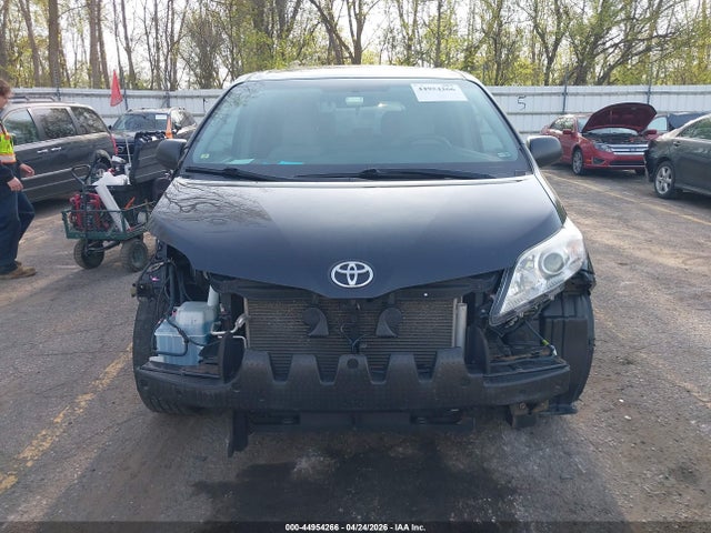 Aukcja sprzedaży 2017 Toyota Sienna L 7 Passenger, vin: 5TDZZ3DC5HS887560, numer aukcji: 44954266