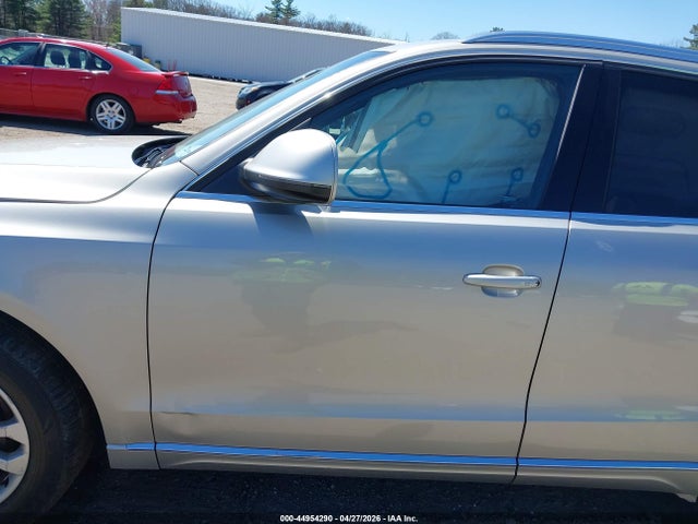 WA1LFAFPXEA049885 Audi Q5 2.0t Premium
