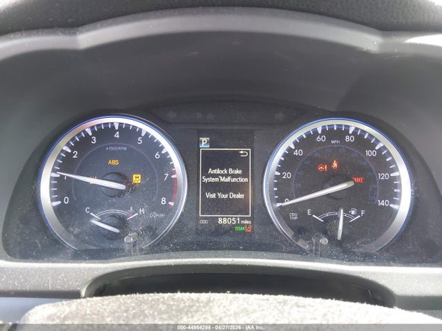 5TDKZRFH1JS263175 Toyota Highlander Xle