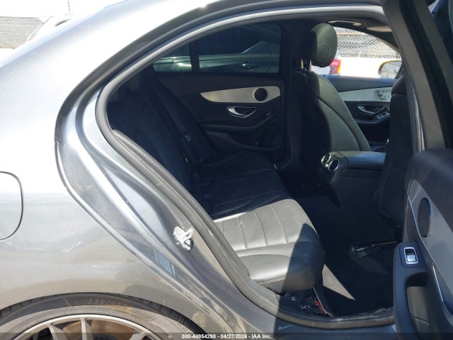 55SWF4JB4JU281625 Mercedes-Benz C 300