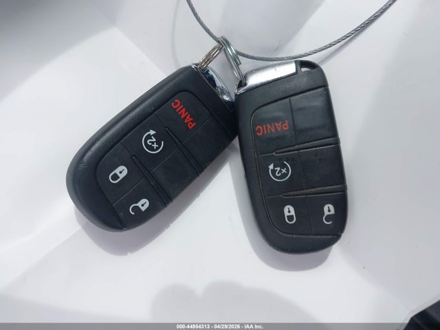 2019 Jeep Compass Sun And Wheel Fwd მანქანა იყიდება აუქციონზე, vin: 3C4NJCBB4KT692899, აუქციონის ნომერი: 44954313