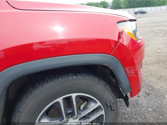 2019 Jeep Compass Sun And Wheel Fwd მანქანა იყიდება აუქციონზე, vin: 3C4NJCBB4KT692899, აუქციონის ნომერი: 44954313
