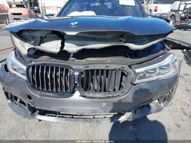 44954373 :رقم المزاد ، WBA7H6C50JG614733 vin ، 2018 Bmw M760i Xdrive مزاد بيع