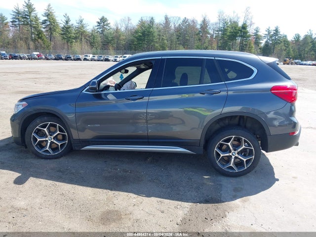 44954374 :رقم المزاد ، WBXHT3C35H5F81047 vin ، 2017 Bmw X1 Xdrive28i مزاد بيع