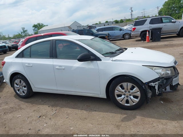 44954385 :رقم المزاد ، 1G1PA5SGXE7329573 vin ، 2014 Chevrolet Cruze Ls Auto مزاد بيع
