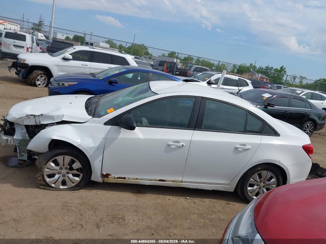 44954385 :رقم المزاد ، 1G1PA5SGXE7329573 vin ، 2014 Chevrolet Cruze Ls Auto مزاد بيع