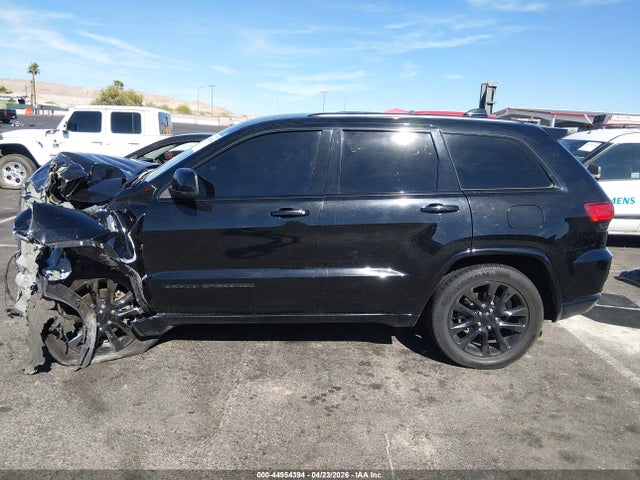 1C4RJEAG5KC673722 Jeep Grand Cherokee Altitude 4x2