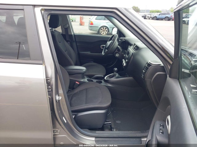 KIA Soul 2016 KNDJN2A2XG7387322 Image 5