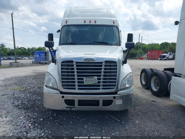 2020 Freightliner Cascadia 125 მანქანა იყიდება აუქციონზე, vin: 3AKJGLDRXLSLJ3891, აუქციონის ნომერი: 44954406