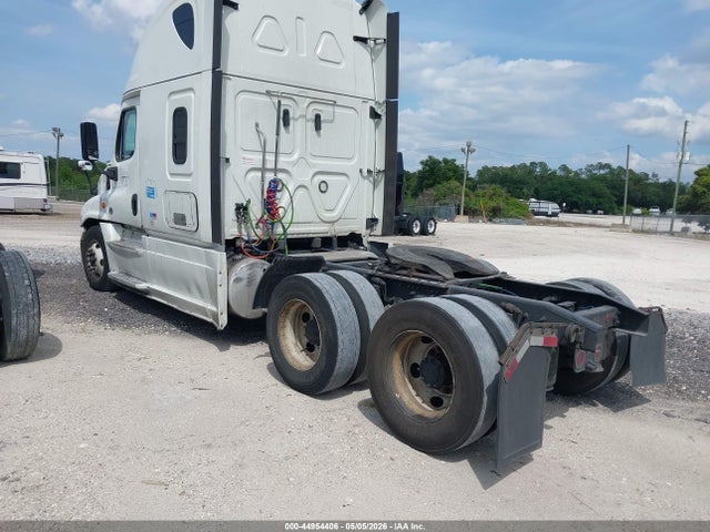 2020 Freightliner Cascadia 125 მანქანა იყიდება აუქციონზე, vin: 3AKJGLDRXLSLJ3891, აუქციონის ნომერი: 44954406