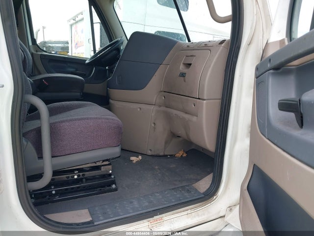 2020 Freightliner Cascadia 125 მანქანა იყიდება აუქციონზე, vin: 3AKJGLDRXLSLJ3891, აუქციონის ნომერი: 44954406