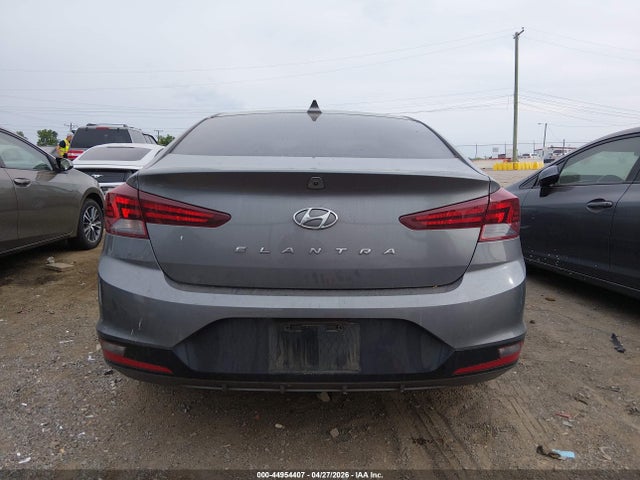 2020 Hyundai Elantra Value Edition მანქანა იყიდება აუქციონზე, vin: 5NPD84LF8LH540107, აუქციონის ნომერი: 44954407