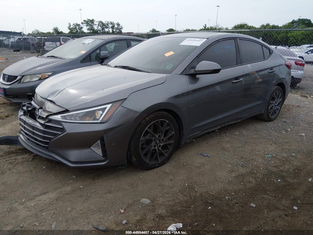 2020 Hyundai Elantra Value Edition მანქანა იყიდება აუქციონზე, vin: 5NPD84LF8LH540107, აუქციონის ნომერი: 44954407